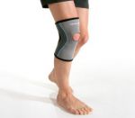 Коленный бандаж с вырезом для надколенника. "Rehband" 7754