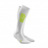 3_cep_ultralight_run_socks_white_green.jpg