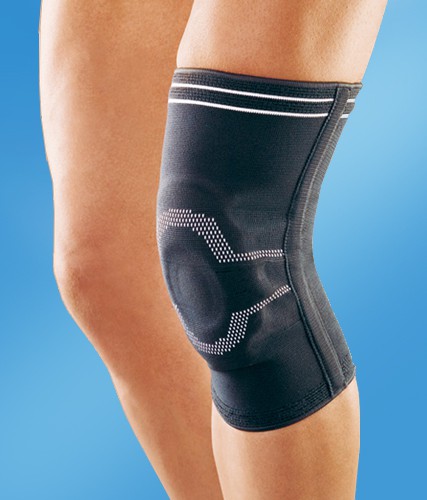 Ортез на коленный сустав с гелевой подушечкой-кольцом и двумя спиральными ребрами жесткости GenuFlex SILVER LINE DKN-203