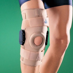 Ортопедический коленный ортез с боковыми шарнирами OPPO, арт. 1036